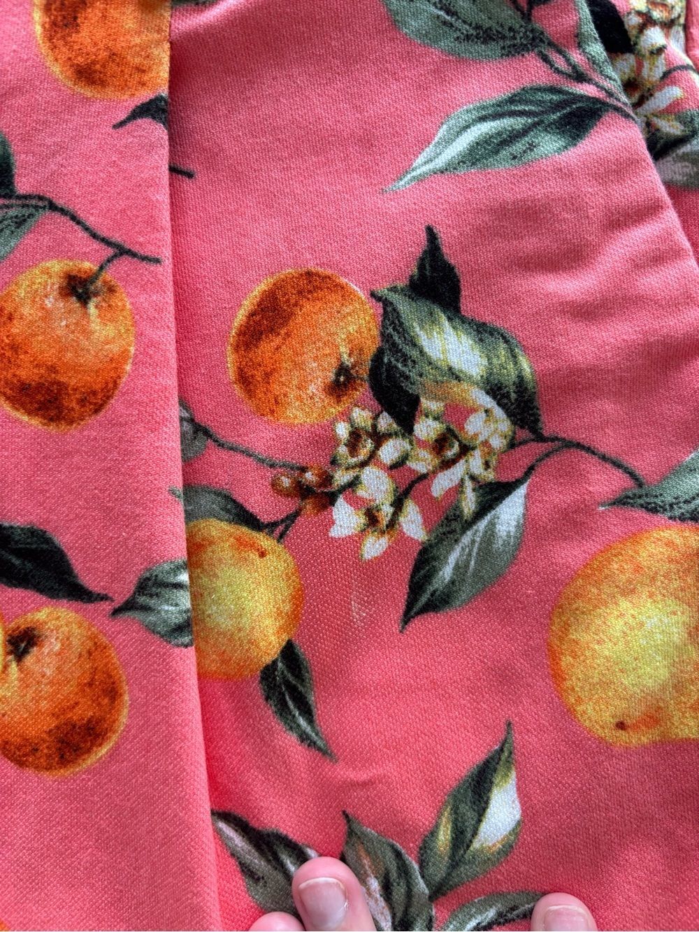 LOFT Size 10P Coral Floral Pleated Summer Shorts with Orange Print - Picture 5 of 5